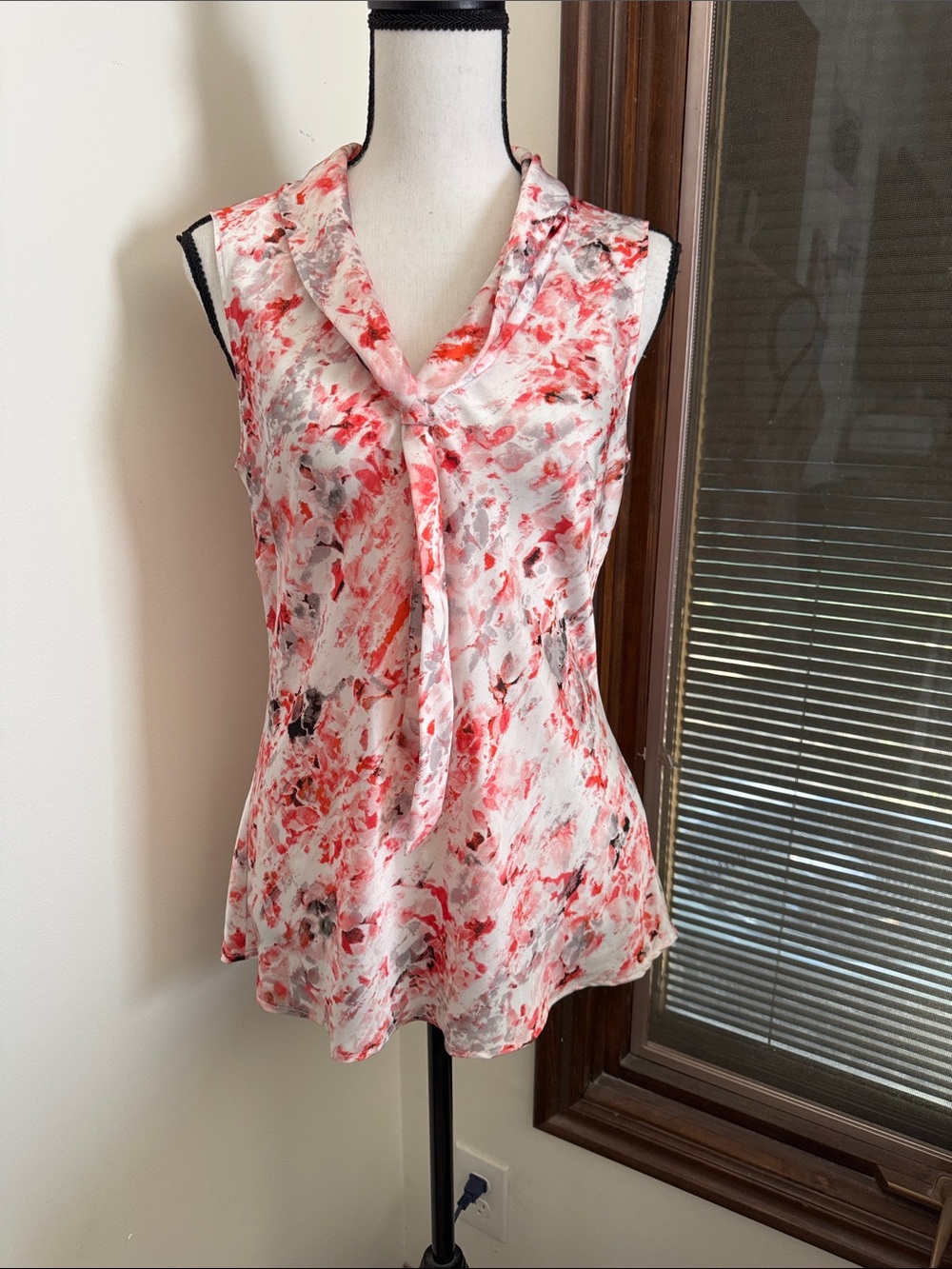 Tahari ASL | Sleeveless Pink Floral Blouse Size S